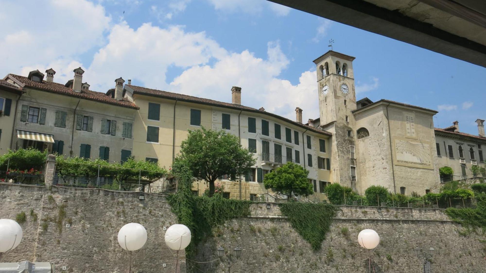 Isola Holiday Feltre Esterno foto